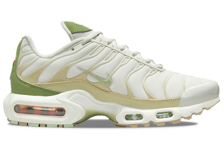 (WMNS) Nike Air Max Plus 'Light Bone Alligator' DX8954-001