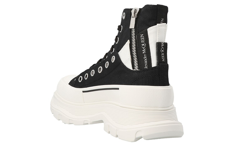 Alexander McQueen Tread Slick Boots 'Black White' 735819W4TGR1170