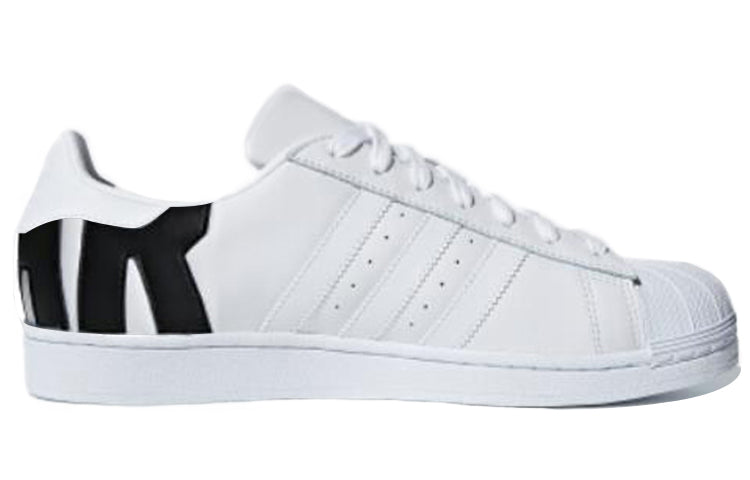 adidas Superstar 'Big Logo' B37978
