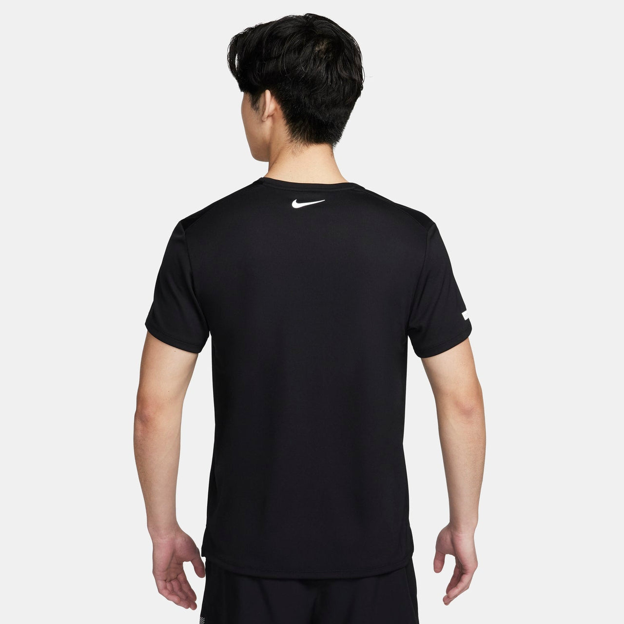 Nike Miler Flash Dri-FIT UV T-Shirt 'Black' FN3052-010