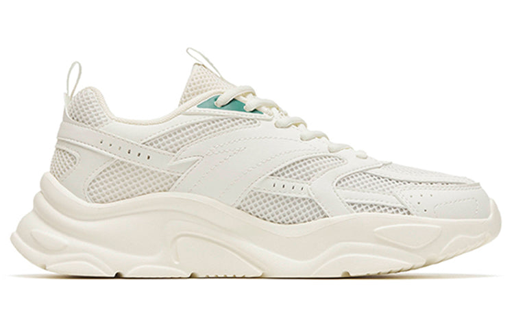 (WMNS) ANTA Life Series Sneakers 'White Green' 122258891-1