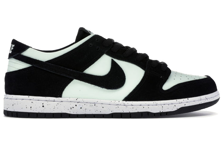 Nike Zoom SB Dunk Low Pro 'Barely Green' 854866-003