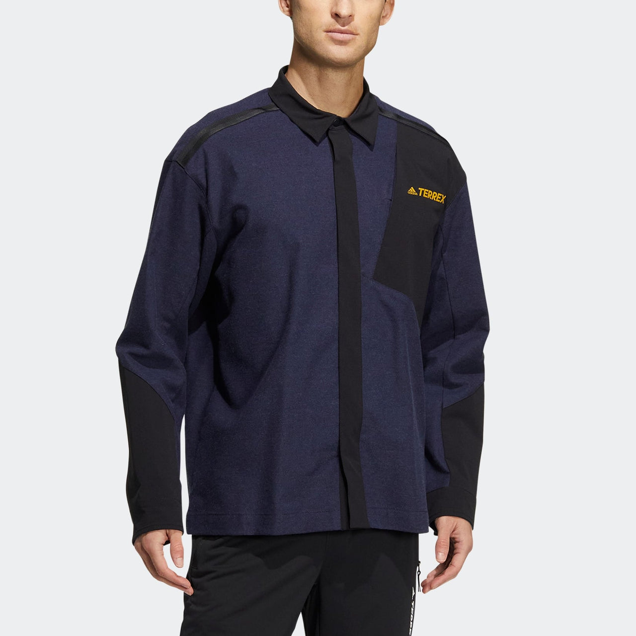 Men's adidas Terrex Voyg Ls s Solid Color Chest Zipper Pocket Detail Long Sleeves Navy Blue Shirt HN2041