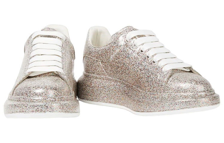 (WMNS) Alexander McQueen Oversized Sneaker Glitter 'Silver' 586389WHWI08100