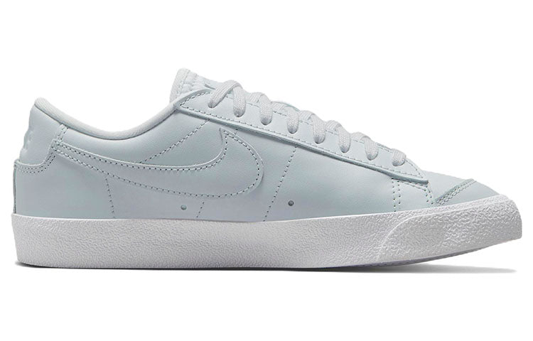 (WMNS) Nike Blazer Low'77 SE 'Blue White' DV2111-001