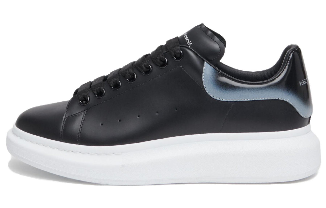 Alexander McQueen Larry Leather Sneakers 'Black White' 777367WIE9G1081