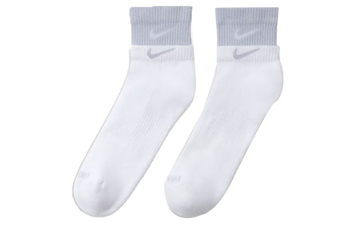 Nike Unisex Everyday Plus Cushioned Ankle Tube Socks 2 Packs Purple DH4058-101