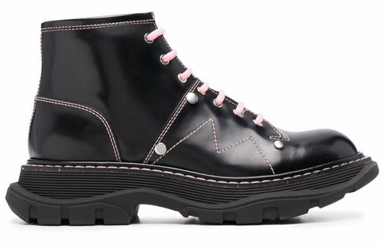 (WMNS) Alexander McQueen Contrast Stitch Tread Lace Up Boots 'Black Pink' 595469WHZ881336