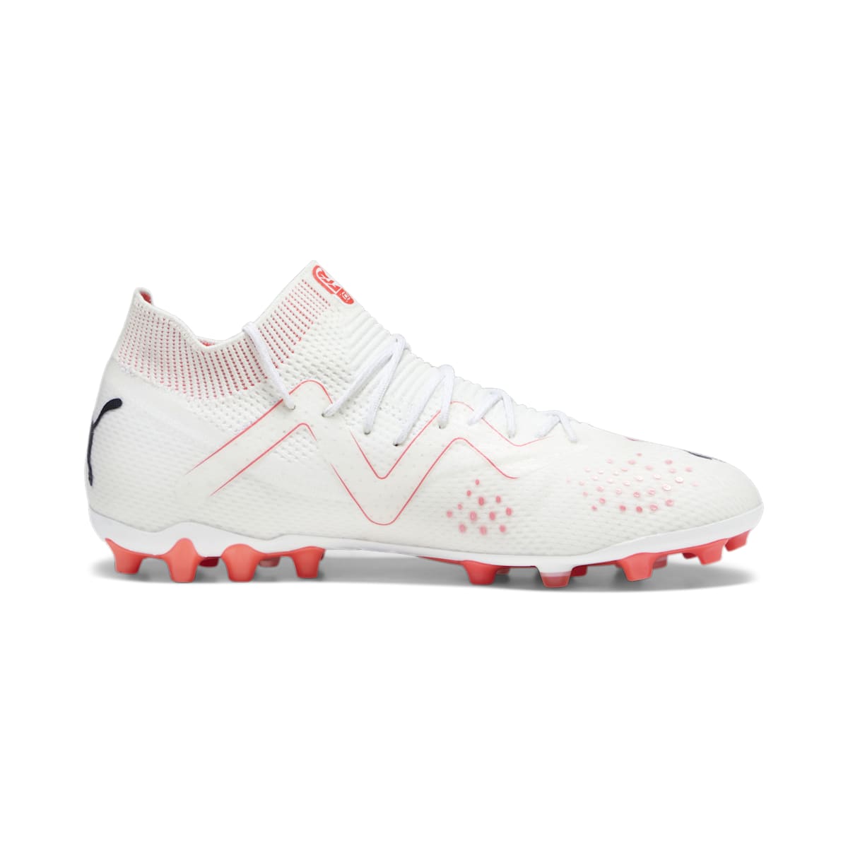 PUMA Future Ultimate MG 'White Black Fire Orchid' 107358-01