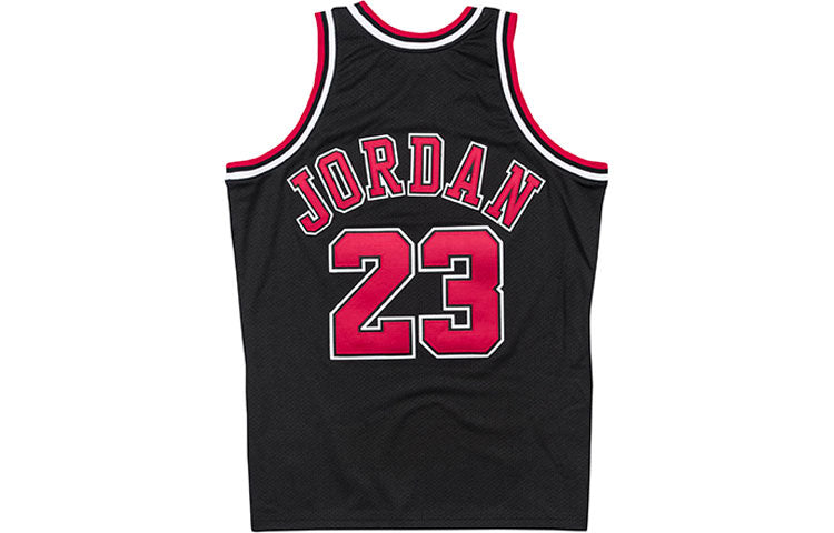 Mitchell & Ness NBA Michael Jordan Chicago Bulls 1997/98 Authentic Jersey #23 AJY4GS18400-CBUBLCK97MJO
