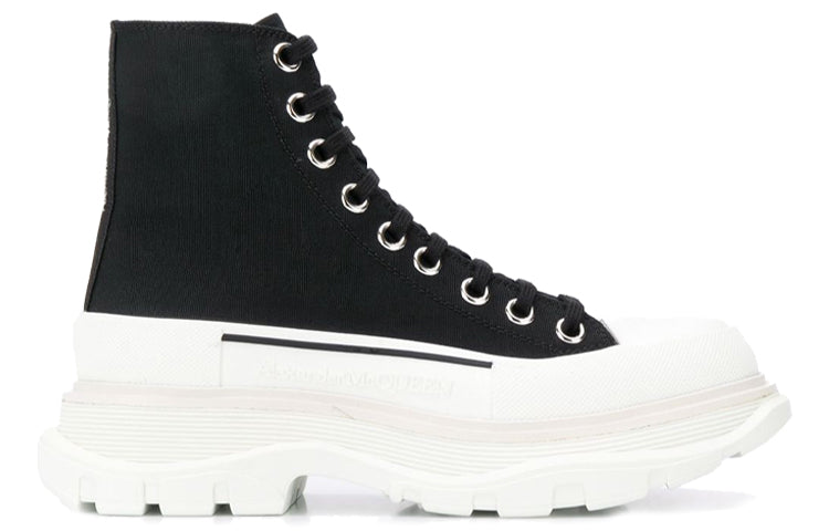 (WMNS) Alexander McQueen Tread Slick Boots 'Black White' 611706W4L321070