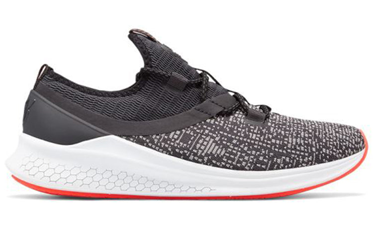 (WMNS) New Balance Lazr Shoes Black/White WLAZRMT