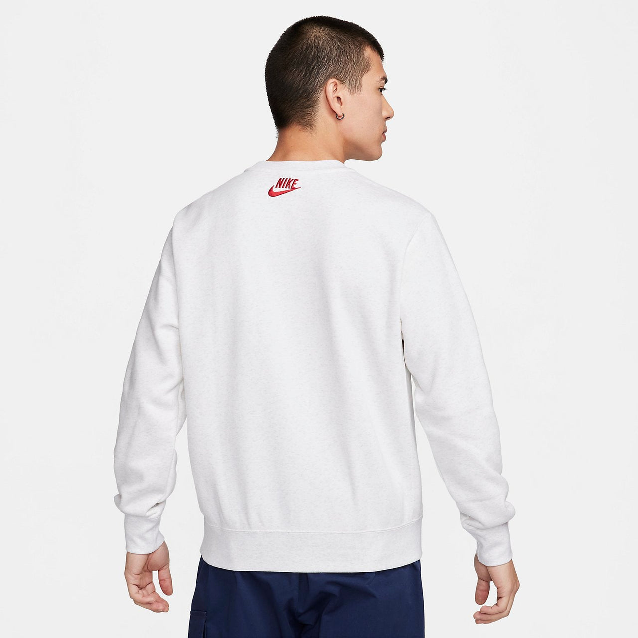Nike Sportswear Club Fleece Crew-Neck Sweatshirt 'White' FQ7972-051