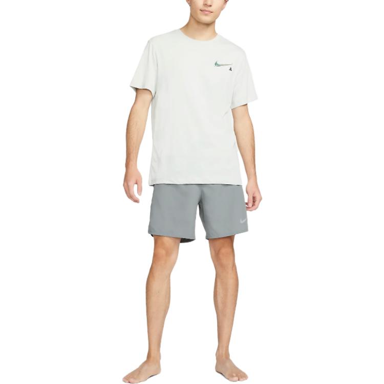 Nike Dri-FIT Challenger 18cm Shorts 'Grey' DV9360-084