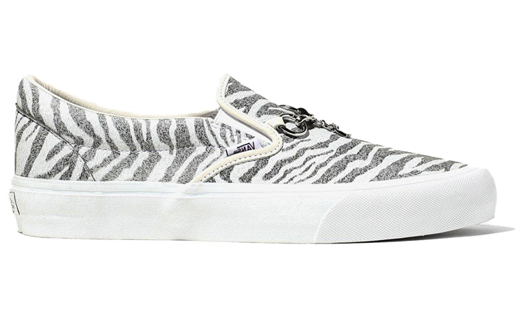 Vans Needles x Vault Classic Slip-On V 'Animal Print - White' VN0A3QXY2GT