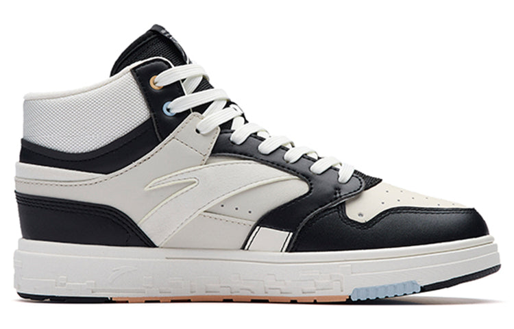 (WMNS) ANTA Street Naughty High 'Black White Grey' 122238065-4
