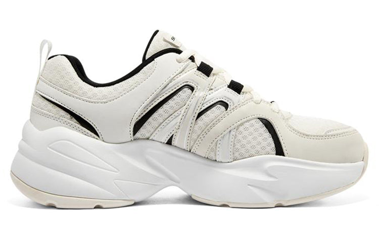 (WMNS) Skechers Momentus 'Off-White' 8730075-OFWT