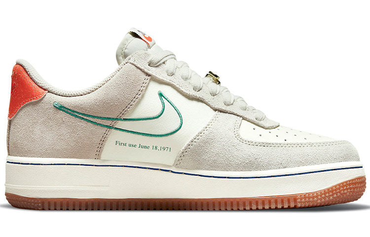 (WMNS) Nike Air Force 1 '07 SE 'First Use 'Sail Royal' DA8302-100