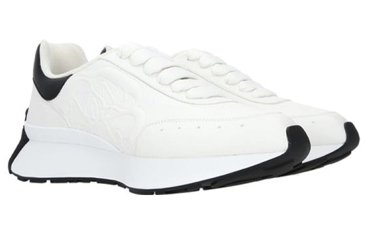 (WMNS) Alexander McQueen Sprint Runner 'White Black' 687995WIC939061
