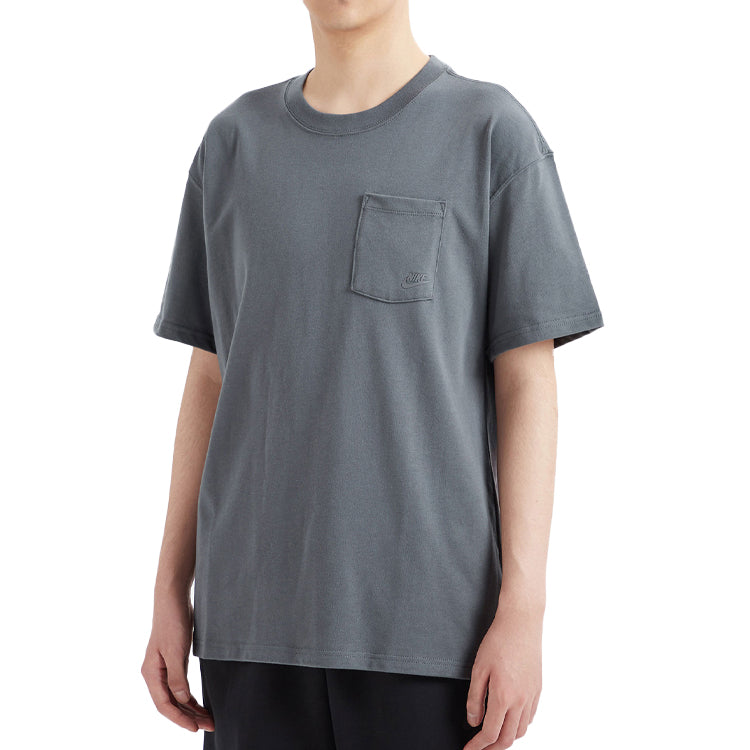 Nike SPORTSWEAR Pocket Solid Color Short Sleeve Gray DD0500-060