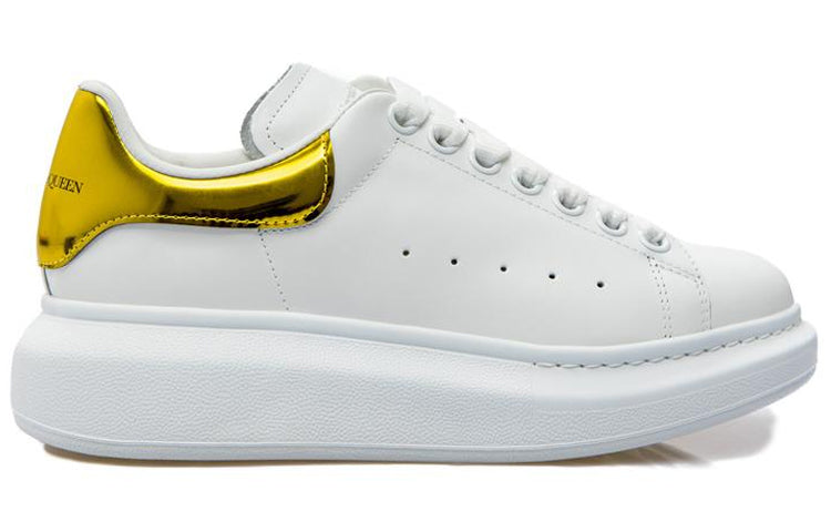 (WMNS) Alexander McQueen Oversized Sneaker 'White Yellow Metallic' 676702WICGG9429