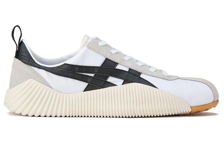 Onitsuka Tiger Acromount MT 'White Black' 1183B257-101