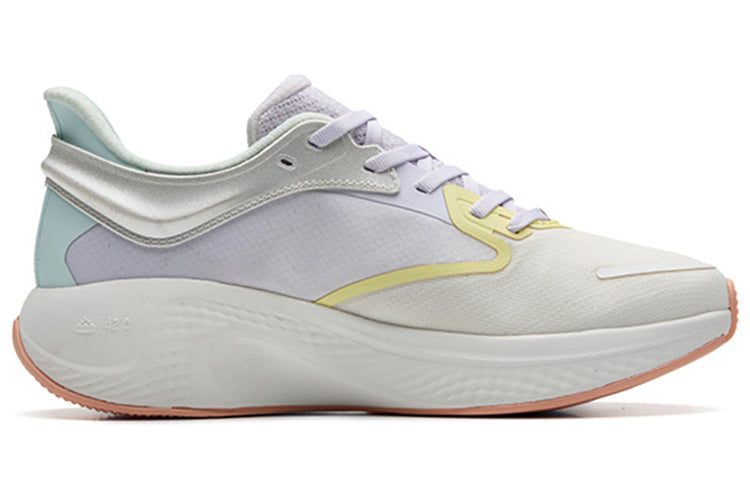 (WMNS) ANTA Running Series Sneakers 'White Blue Purple' 122235556-4