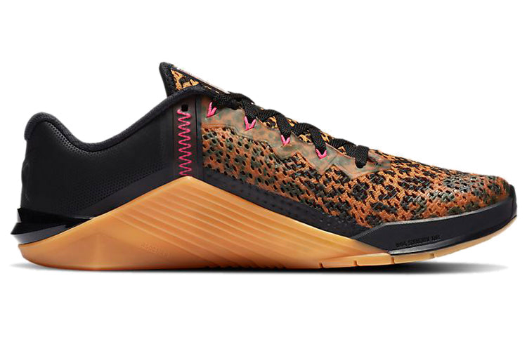 (WMNS) Nike Metcon 6 'Cheetah Print' AT3160-096