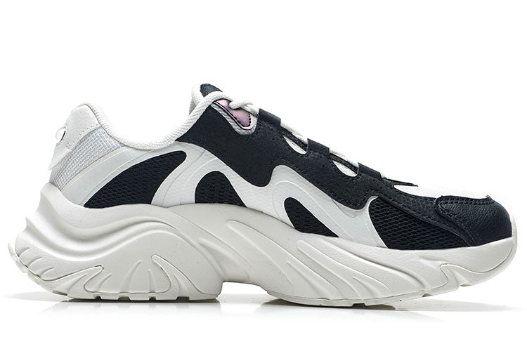 (WMNS) ANTA Bunny 'White Black' 122338884-2