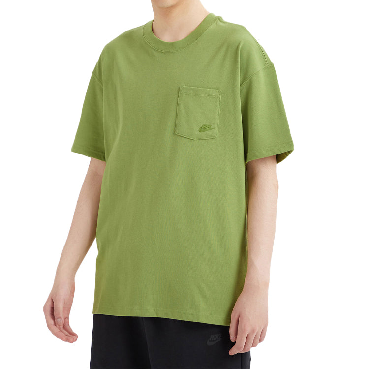 Nike SPORTSWEAR Pocket Solid Color Short Sleeve Green DD0500-318