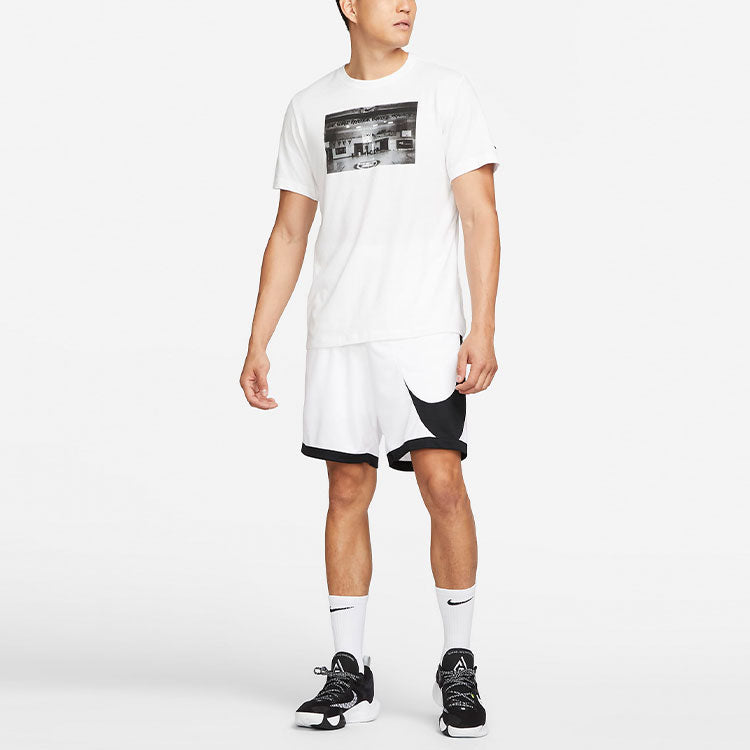 Nike Loose Fit Quick Dry Large Logo Basketball Shorts White DH6764-100
