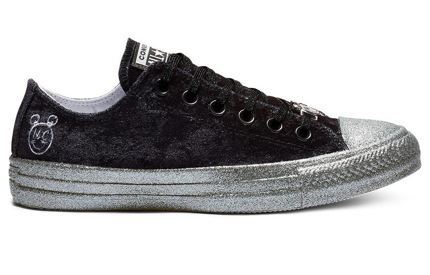 (WMNS) Converse Miley Cyrus x Chuck Taylor All Star Ox 'Black' 563722C