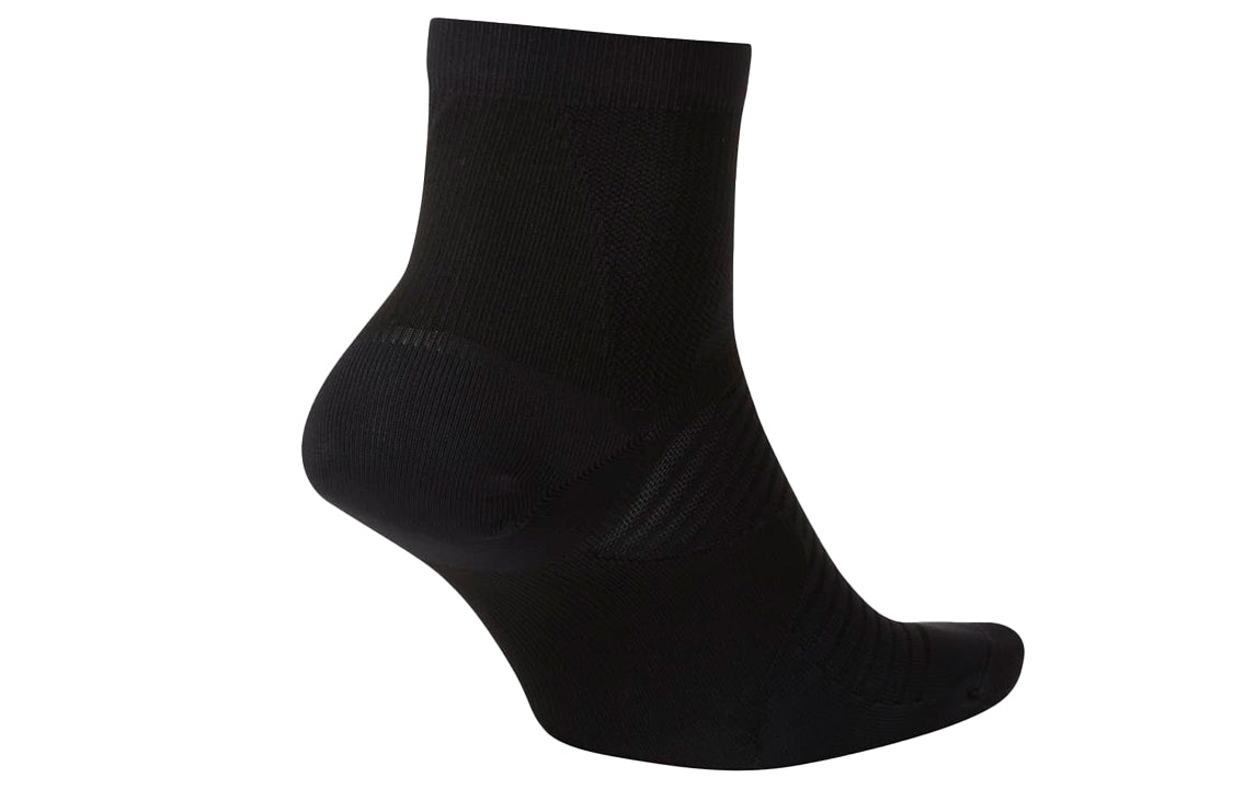 Nike Spark Lightweight Solid Color logo Sports Training Mid Calf Socks One Pair Black SK0049-010