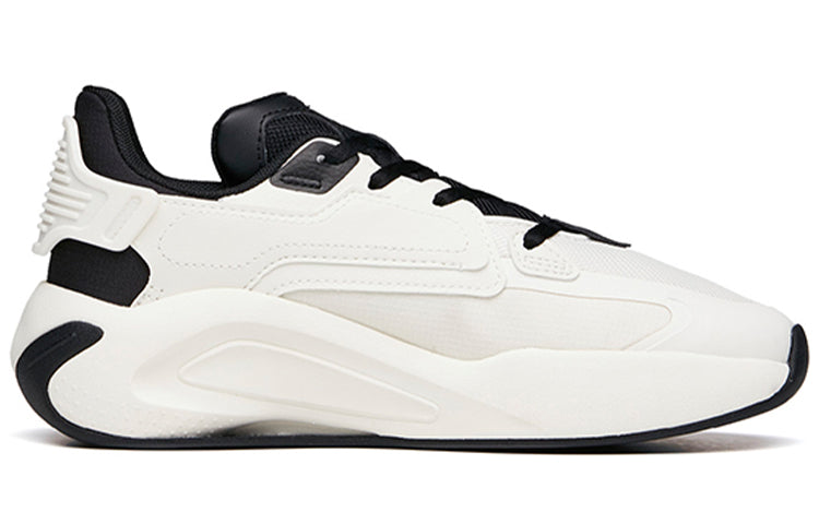 (WMNS) ANTA Super Body 'White Black' 122118083S-1