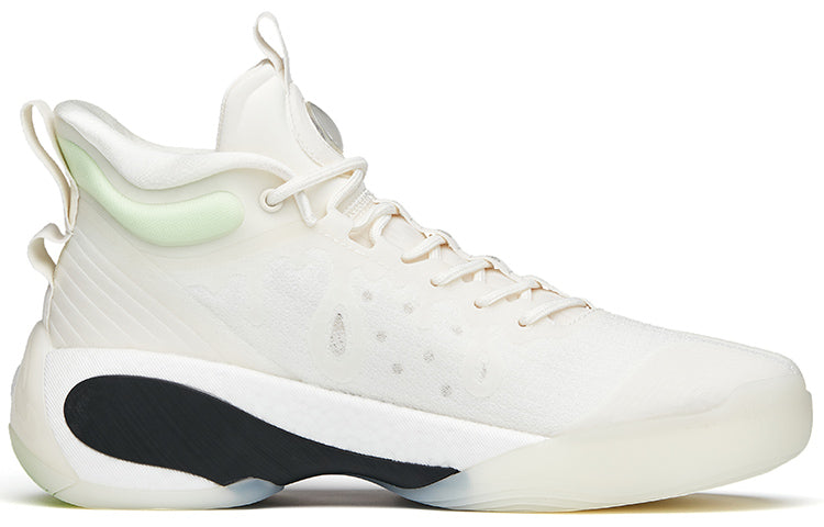ANTA Klay Thompson 7 'Remain White' 112141101-2