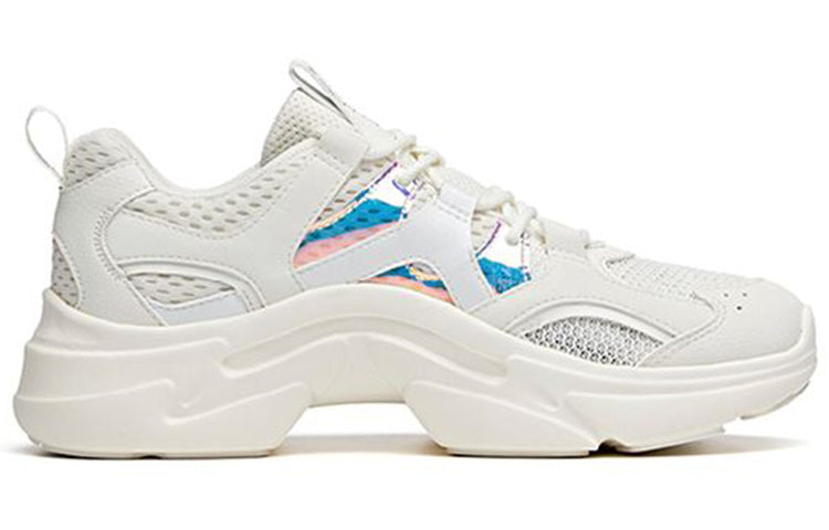 (WMNS) ANTA Life Series Sneakers 'White' 122028882-1