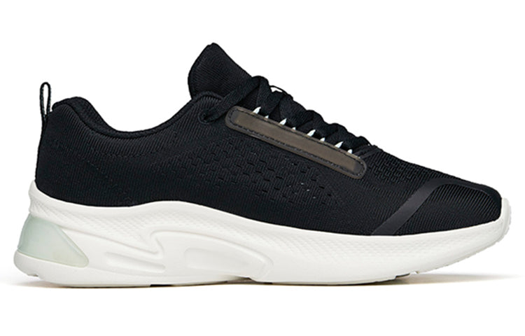 (WMNS) ANTA Running Series Sneakers 'Black Green' 122225522-7