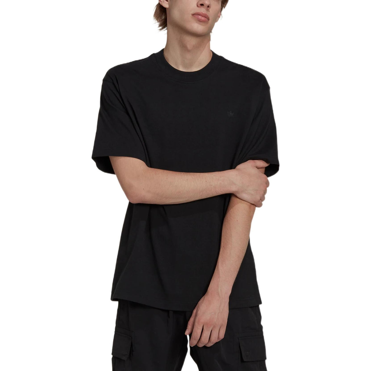 Men's adidas Solid Color Round Neck Pullover Short Sleeve Casual Black T-Shirt HK2890