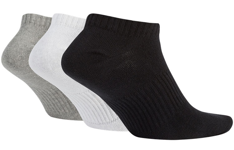 Nike Logo Pattern Casual Sports Socks 3 Pairs Gray / White / Black SX4705-901