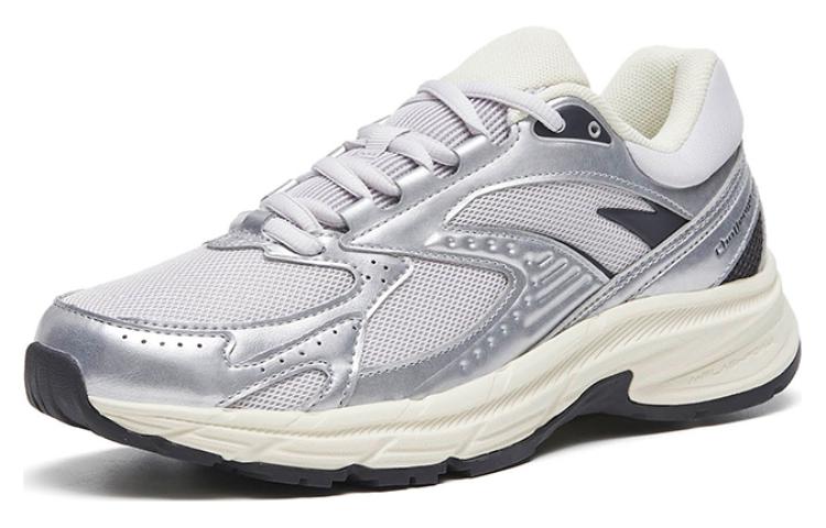 (WMNS) ANTA Running Series Sneakers 'Grey Silver White' 122245595-5