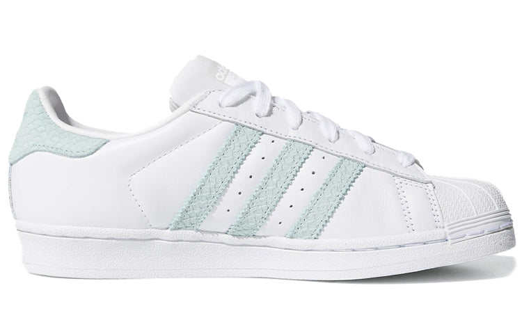 (WMNS) adidas originals Superstar 'White/Ash Green/Silver Metallic' B41509