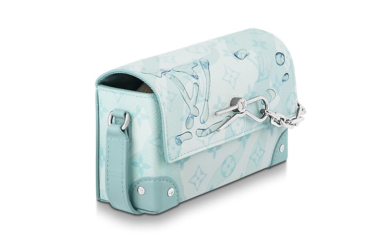 LOUIS VUITTON Steamer Wearable Wallet Monogram