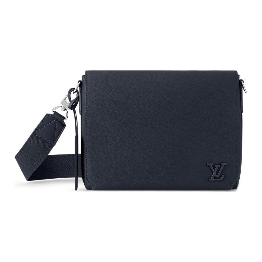 LOUIS VUITTON M57080 Takeoff Messenger Mm