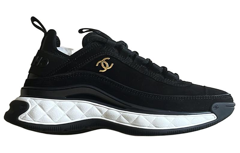 CHANEL Wear-Resistant Low-Top Casual Shoes Women's Black