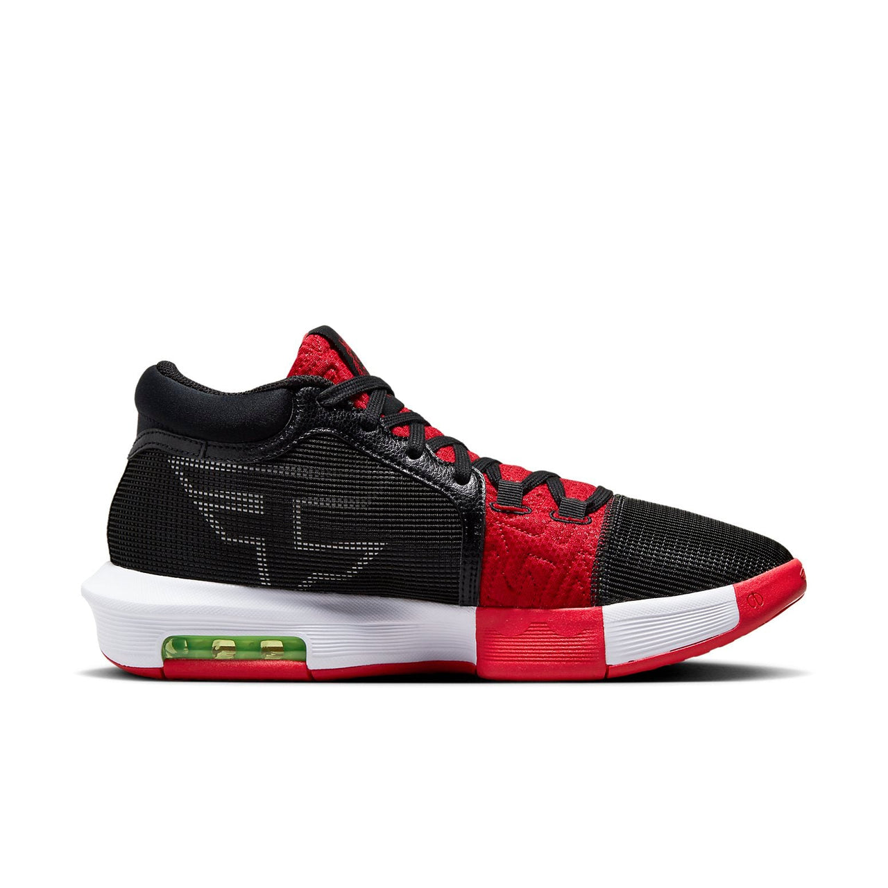 Nike x FaZe Clan LeBron Witness 8 'Bred' FV0400-001