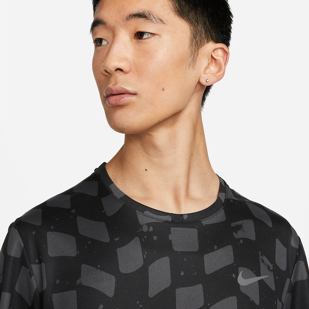 Nike Dri-FIT Miler Short-Sleeve Running Top 'Black' DX0871-060