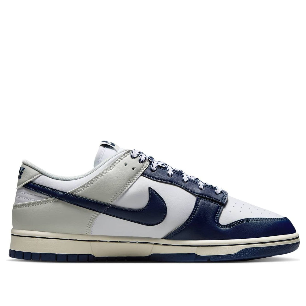 Nike Dunk Low 'New York Yankees' IM2222-101