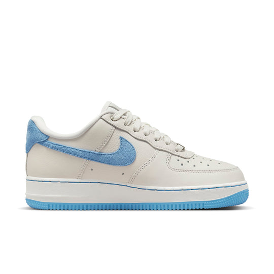 (WMNS) Nike Air Force 1 LXX 'White University Blue' DX1193-100