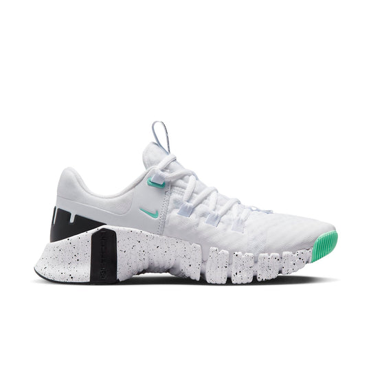 (WMNS) Nike Free Metcon 5 'White Emerald Rise Black' DV3950-101