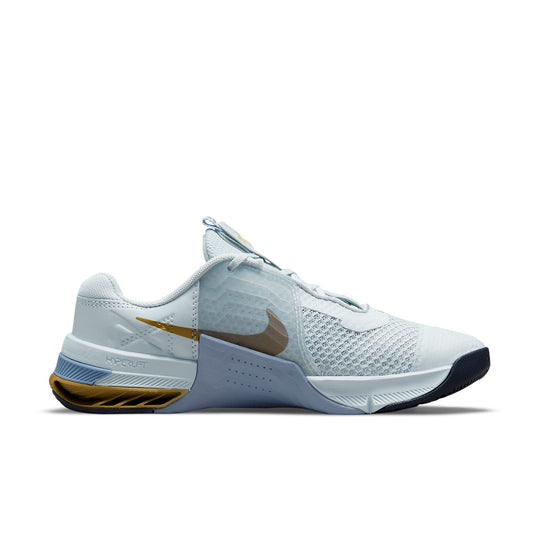 (WMNS) Nike Metcon 7 'Pure Platinum Metallic Gold Coin' CZ8280-049